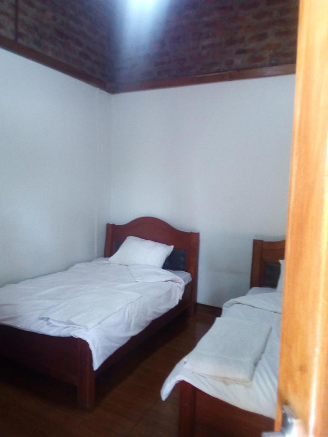 The Captain'S Place Hotel Moshi Esterno foto